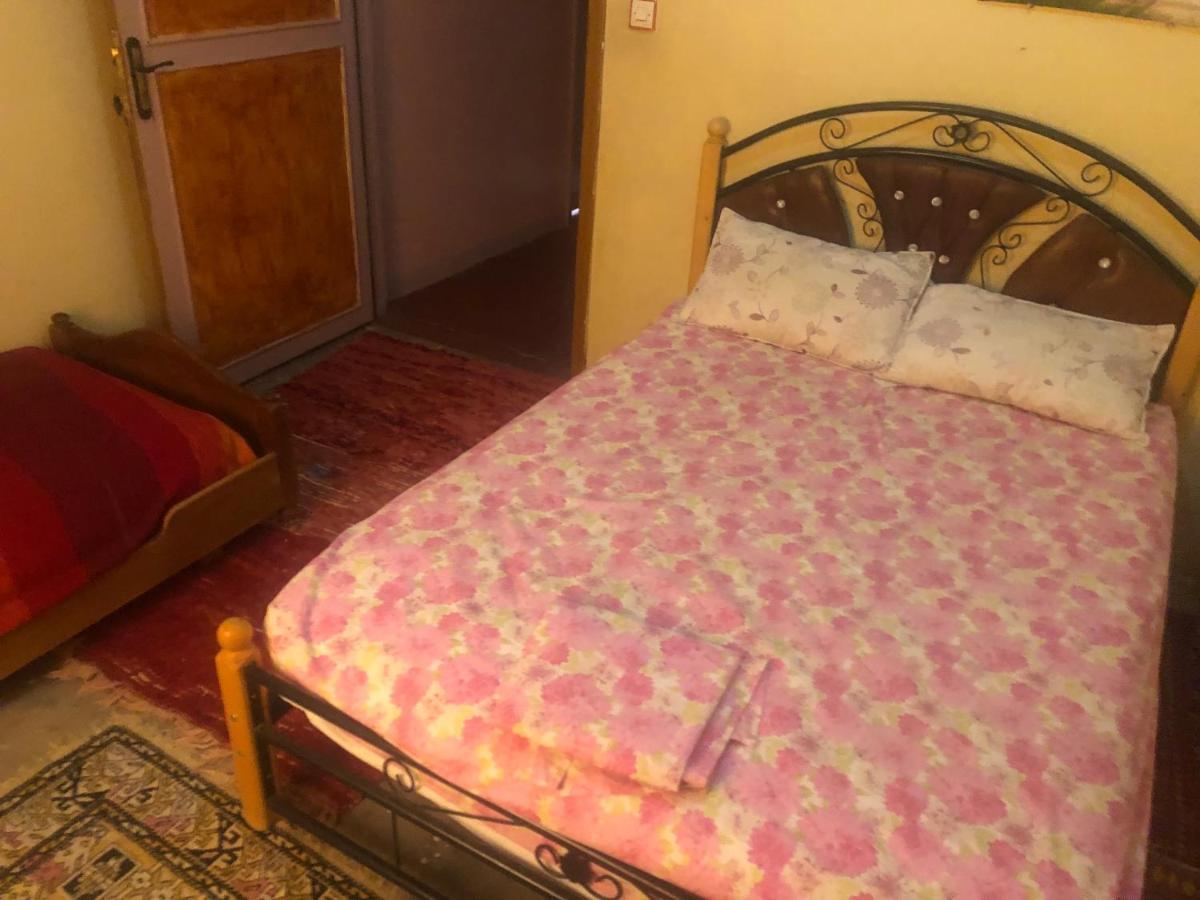 Dar Almanadir Todra Hostel Ait Baha Exterior photo