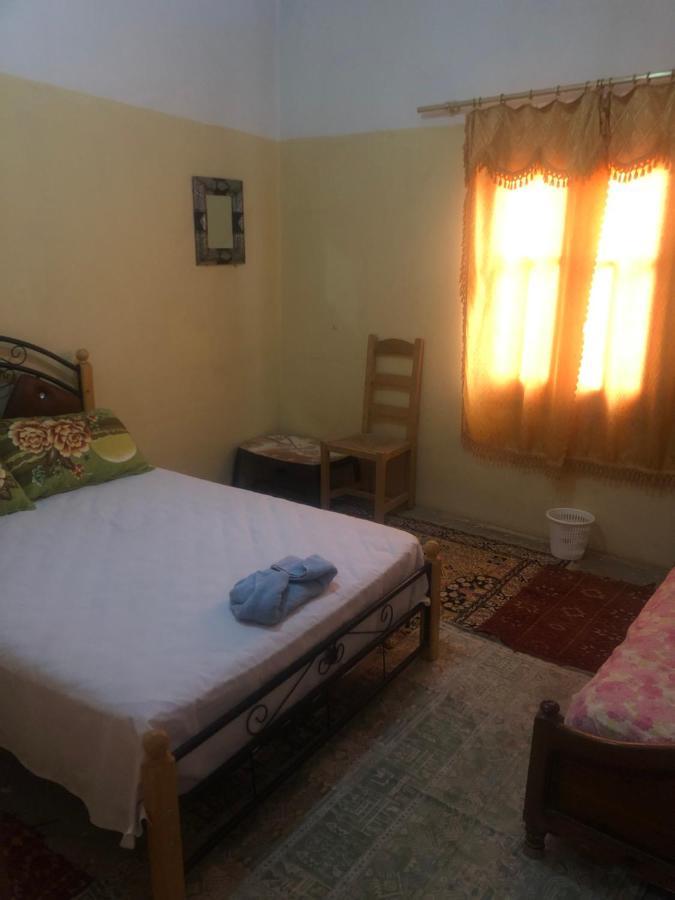 Dar Almanadir Todra Hostel Ait Baha Exterior photo